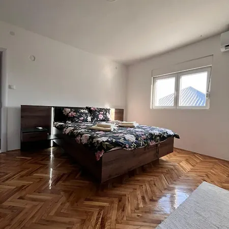 Pescana Tisina Villa