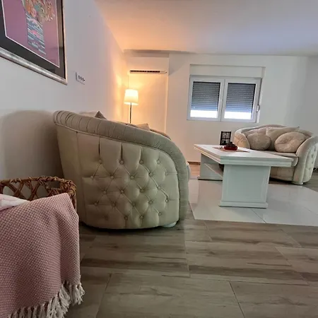 Pescana Tisina Villa *