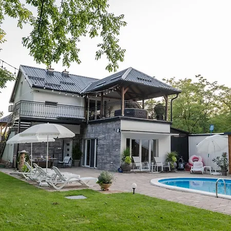 Villa Pescana Tisina